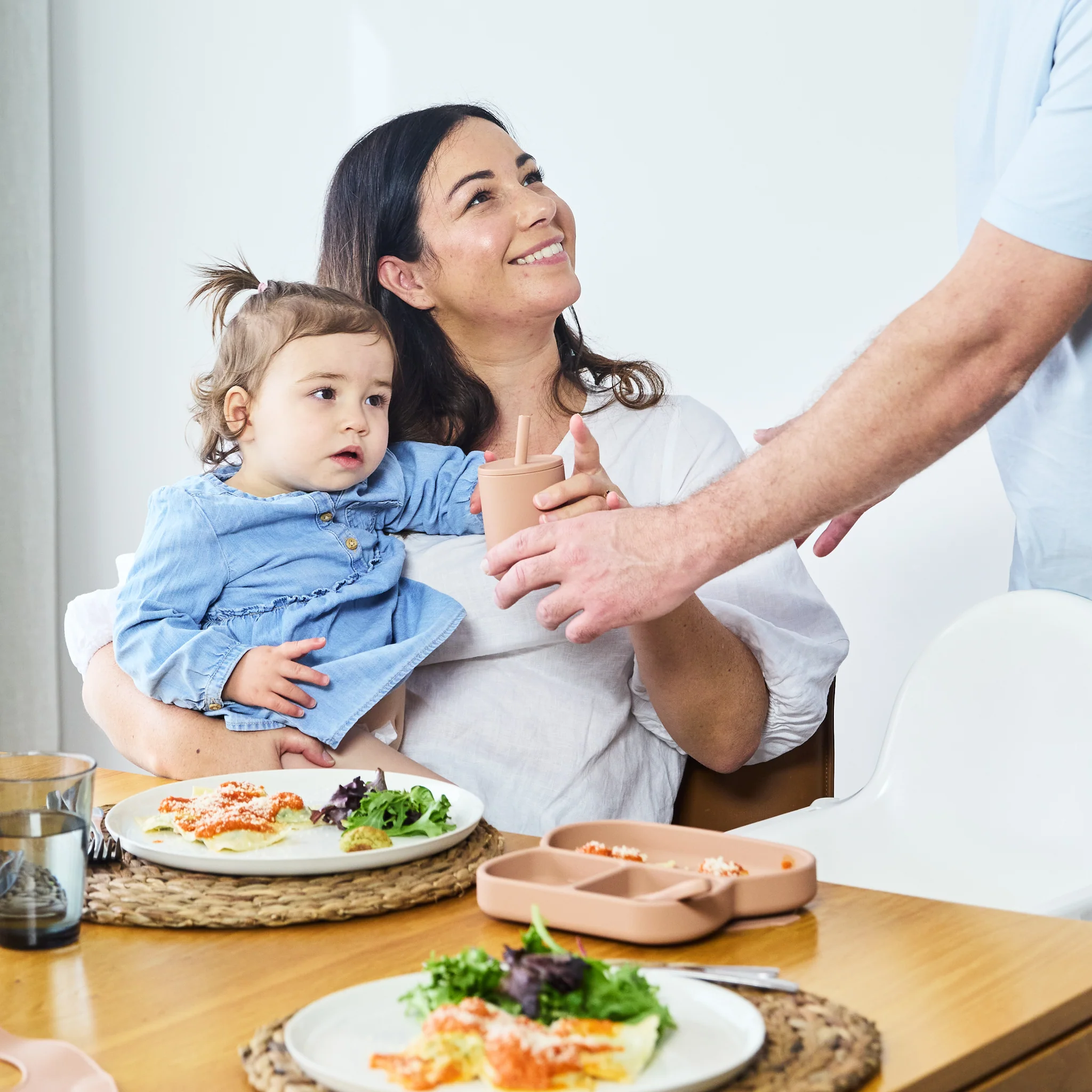 The Benefits of Family Meals for Children's Emotional Well-Being