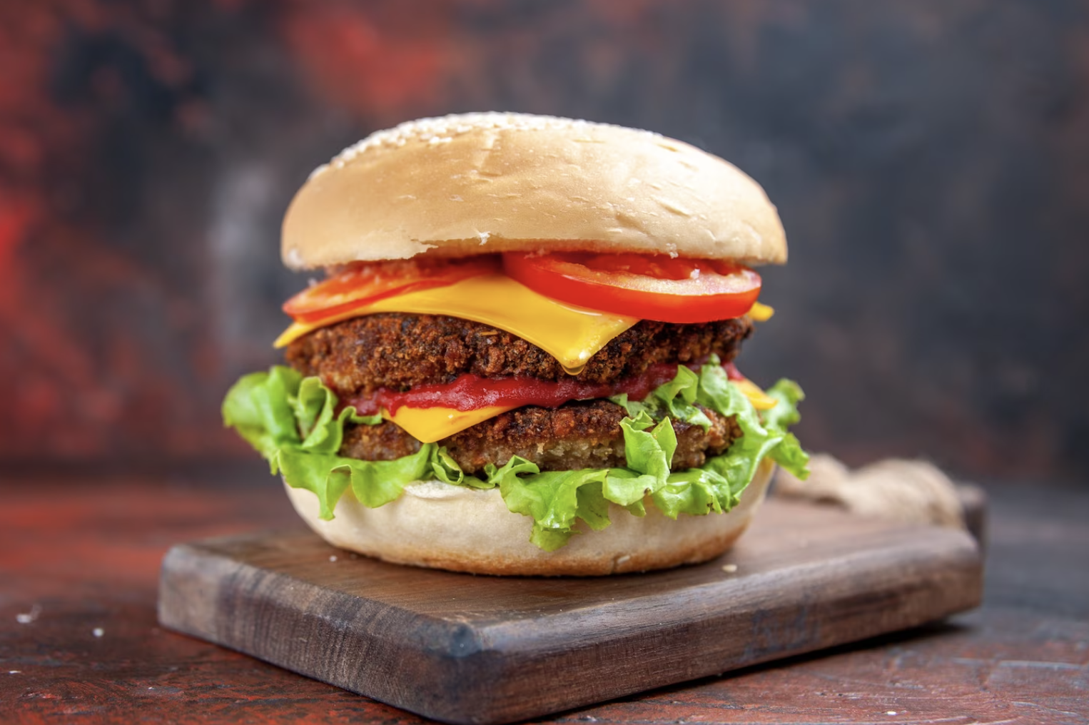 Building the Ultimate Burger: Layering and Stacking for Optimal Flavors